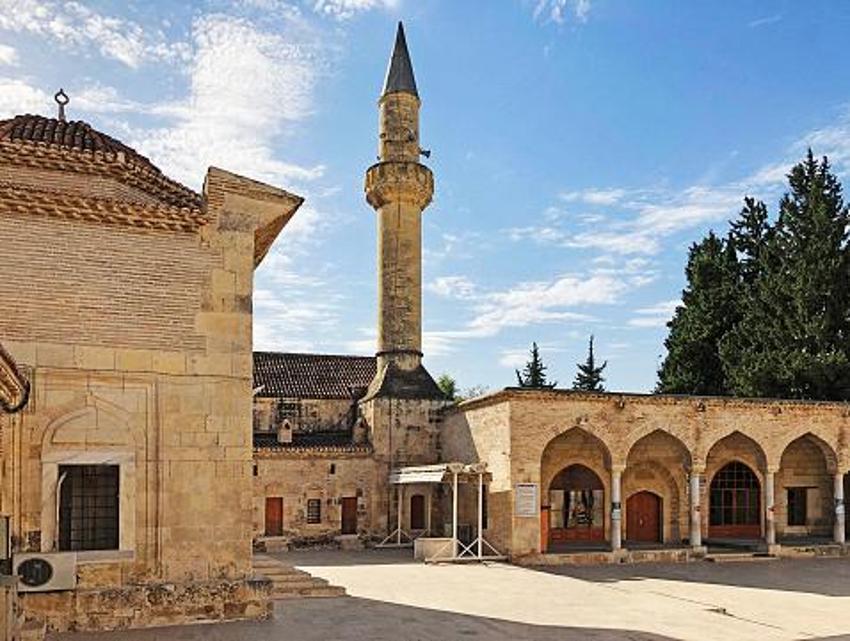 Türk edebiyatının mihenk taşı Adana yazın dünyasına ilham veriyor