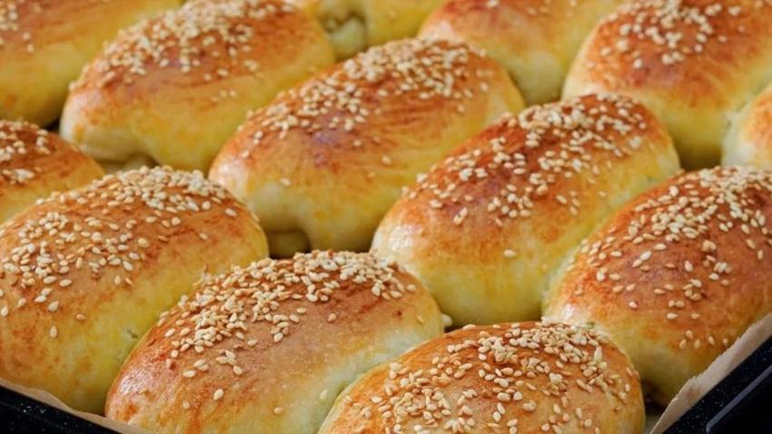 Poğaça yaparken süt yerine bunu ilave edin; Kabarması yetmiyor 1 ay taze kalıyor