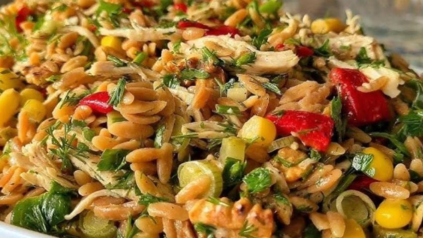10 dakikada salata oluyor; Ne bulgur ne pirinç bu kadar faydalı, etkisi 5 kat fazla