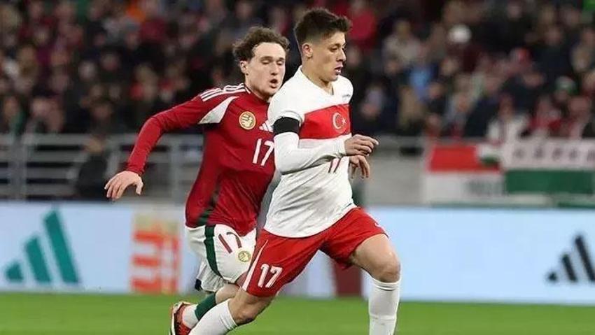 Arda Güler Carlo Ancelotti'yi şaşırtmaya devam ediyor! Avusturya maçındaki hareketten etkilendi telefon açtı