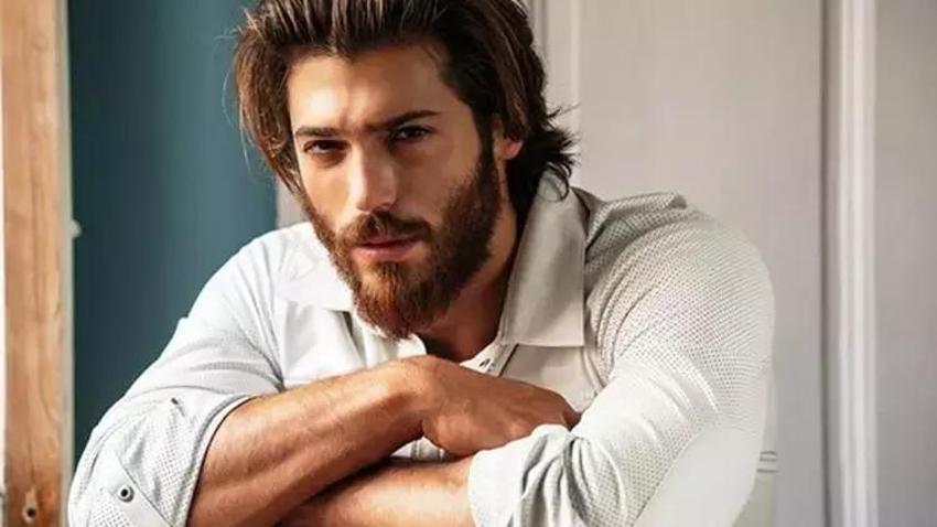 Havalimanı'nda Can Yaman izdihamı! 
