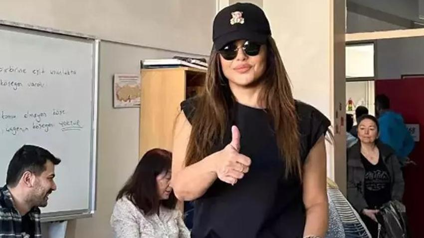 Hande Erçel oy kullanmaya Hakan Sabancı'nın VIP aracıyla geldi! Ünlü isimler sandık başında