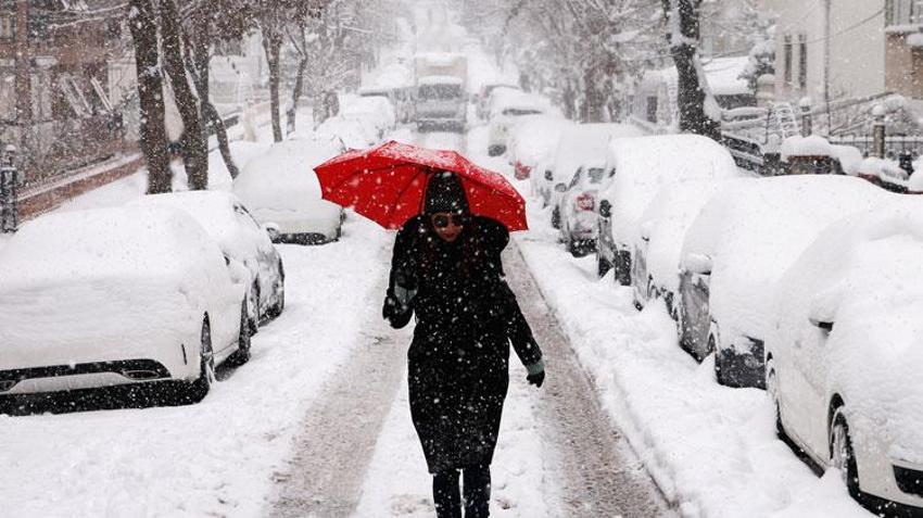 Yoğun kar yağışı, sağanak yağmur, toz aşımı ve çığ tehlikesi uyarısı! Nisan ayının ilk hava tahmin raporunu Meteoroloji yayınladı