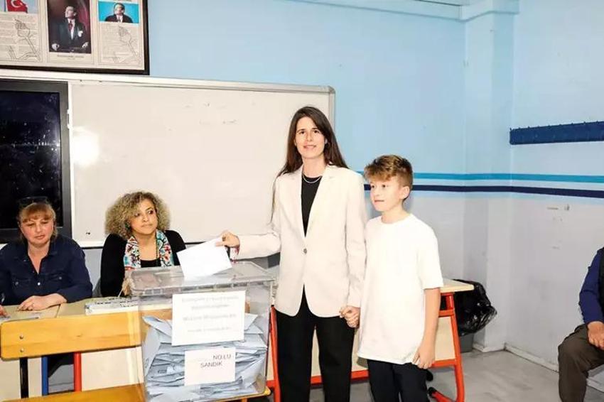 Ünlü isimler aday olmuştu! İşte renkli simaların adaylık sonuçları