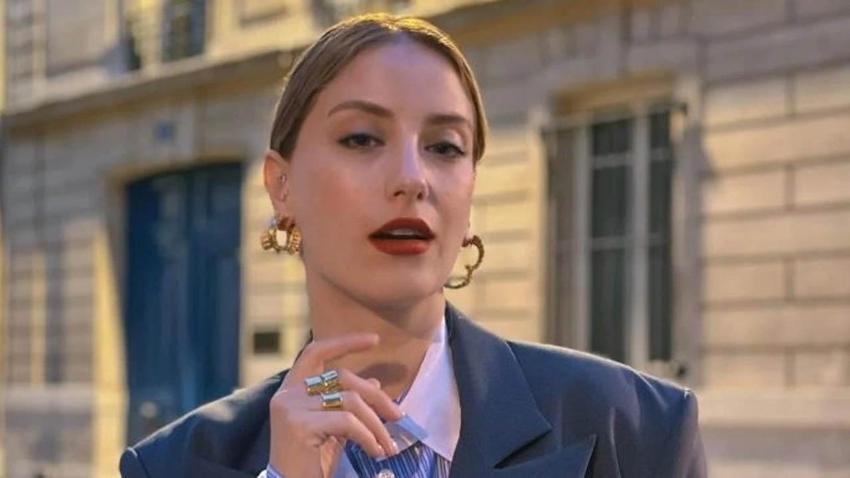 Hazal Kaya imaj değiştirdi! Radikal kararı çok beğenildi