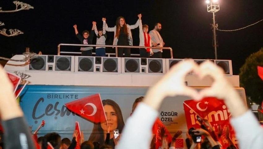 Lal Denizli kimdir? Çeşme Belediye Başkanı Lal Deniz kaç yaşında, nereli?