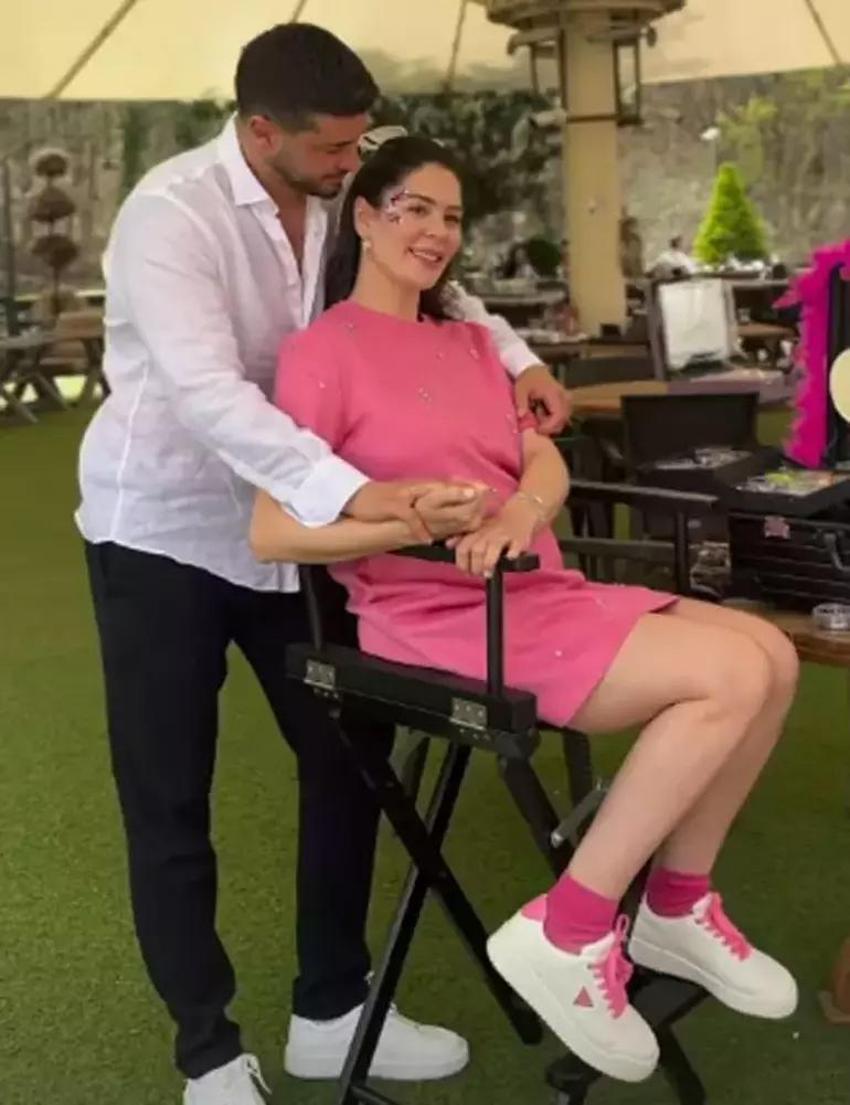 Baby shower'da giydiği elbisenin fiyatı ortaya çıktı: 'Nasıl bu kadar ucuz giydi aklım almış değil'
