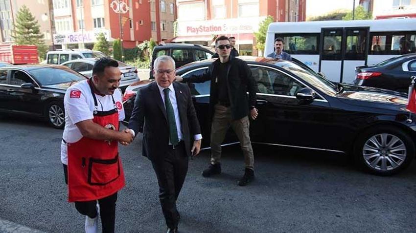1 Nisan şakası sandı! Gerçeği öğrenince dünyası başına yıkıldı