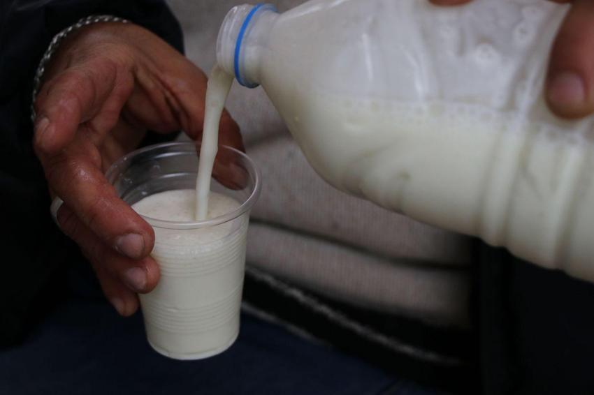 Ayrana gizli formül ekleyip satış rekoru kırdı! Adanalı seyyar satıcı buldu