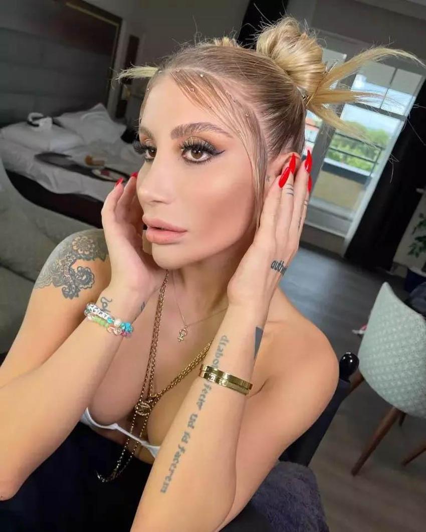 İrem Derici'den eski sevgili itirafı: Aile albümü gibi oldu