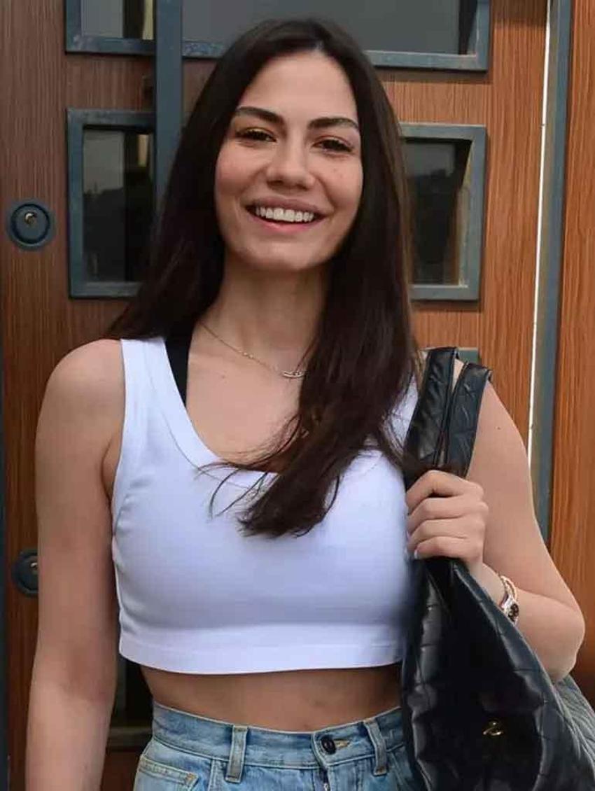 Demet Özdemir güzellik merkezi çıkışı göründü