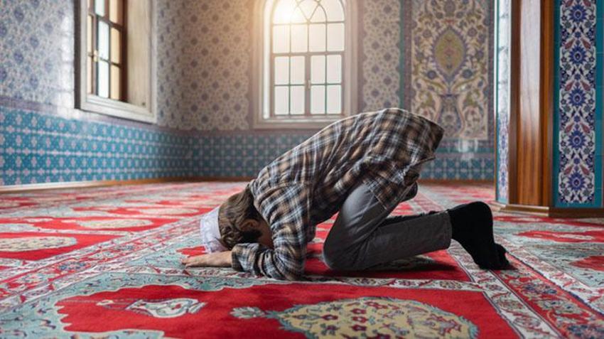 Arefe gününe özel namaz var mı? Kurban bayramı arefesinde kılınacak namaz hangisi, arefe günü teravih namazı kılınır mı? 