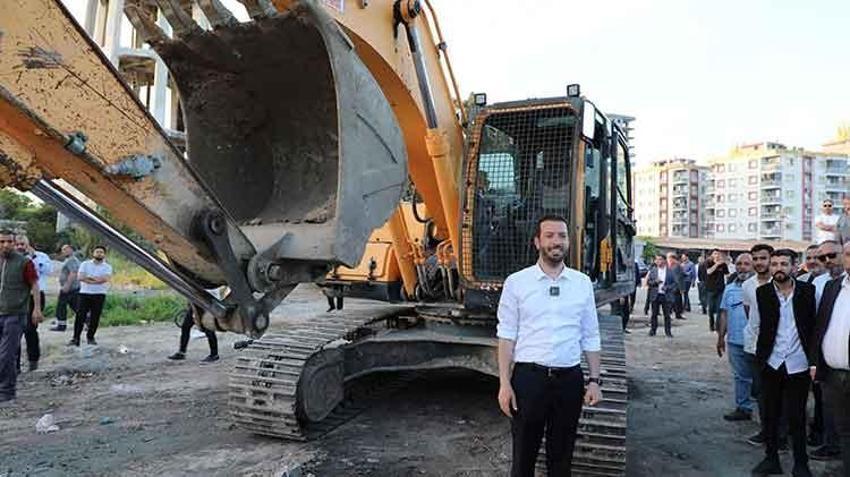 Makamına oturmadan kepçe başına geçti! İlk icraatını gerçekleştirdi