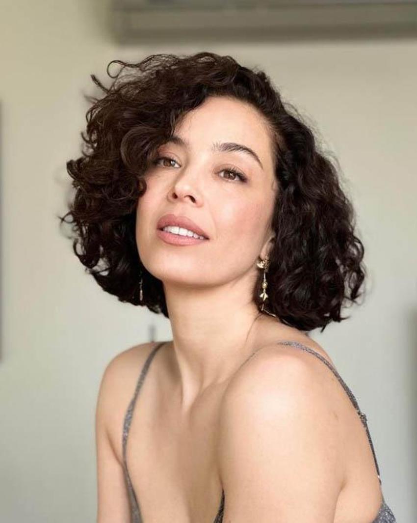Azra Akın ikinci bebeğini kucağına almaya hazırlanıyor: hepimiz çok heyecanlıyız