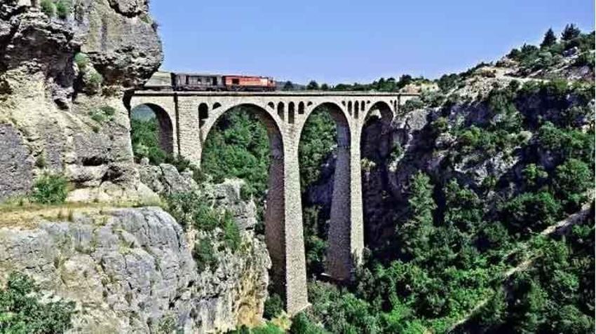 Torosların gizli hazinesi, eşsiz mühendislik harikası Varda Köprüsünün hikayesi duyanları şaşırtıyor