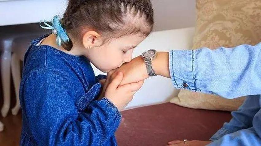 Uzmanlardan bayram uyarısı! Çocuklara bu sözleri sakın söylemeyin, etkisi sandığınızdan fazla