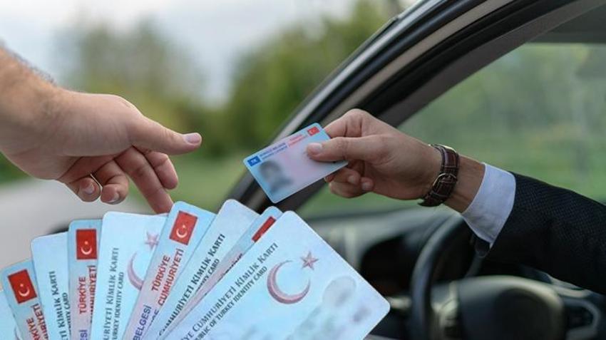 Kimlik ve ehliyette yeni dönem! Duyanlar nüfus müdürlüğüne koşuyor, tamamen ücretsiz