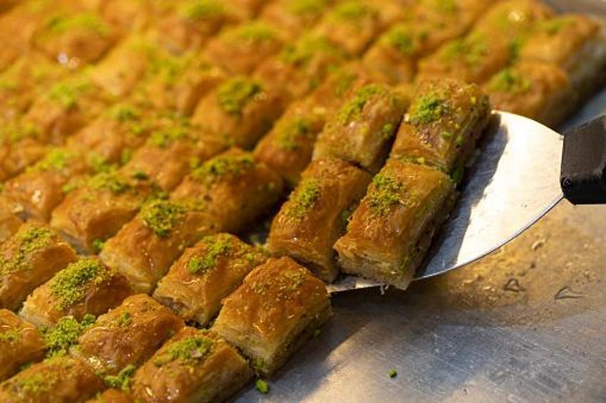 Ucuz baklavada yüksek şeker tehlikesi uyarısı geldi! Fıstıklı baklavanın maliyeti 600 lira