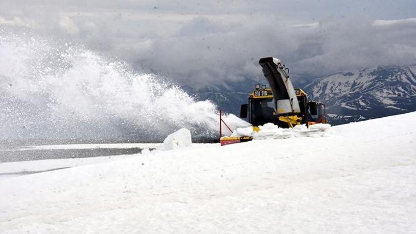 Nisan sürpriz yapıyor, hava tersine dönüyor! Meteoroloji'den 3 uyarı birden geldi, bayram planları iptal olabilir