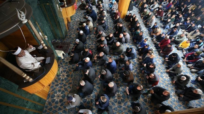 Bayram namazı saatleri (10 Nisan 2024) Ramazan Bayramı namazı saat kaçta? İL İL Bayram Namazı saatleri
