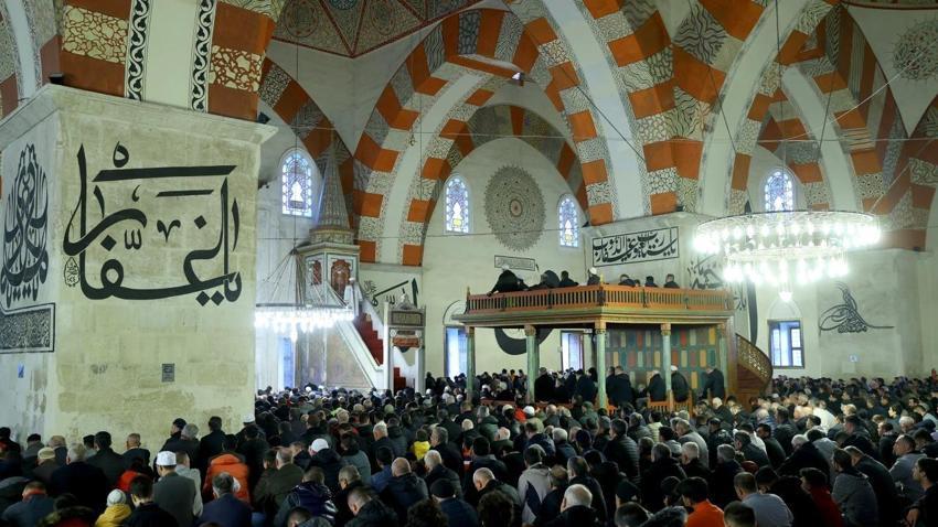 Bayram namazı saatleri (10 Nisan 2024) Ramazan Bayramı namazı saat kaçta? İL İL Bayram Namazı saatleri