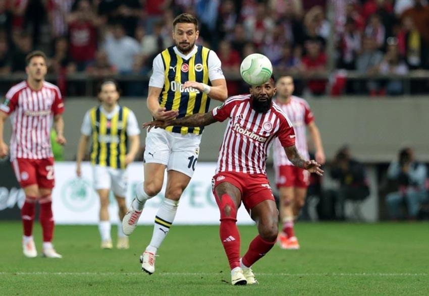 UEFA Avrupa Konferans Ligi tur İstanbul'a kaldı! Olympiakos - Fenerbahçe maç sonucu 3-2