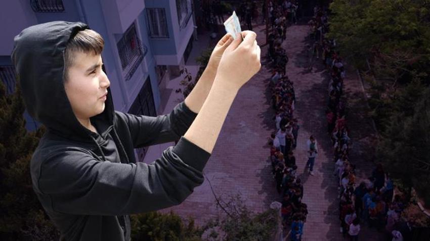 Adana'da 18 yıldır aynı şeyi yapıyor! Yüzlerce çocuk harçlık almak için oraya koştu