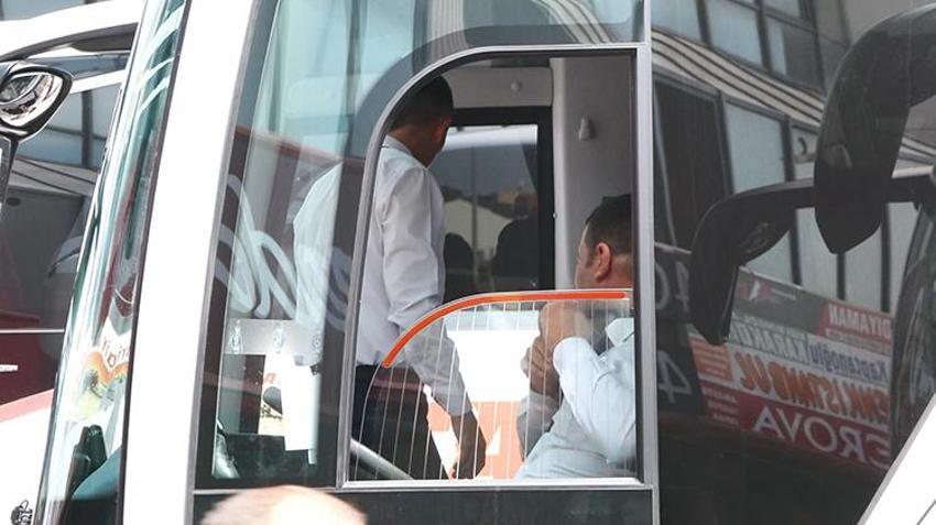 Bayram sonrası dönüş başladı! 15 Temmuz Demokrasi Otogarı'nda yoğunluk