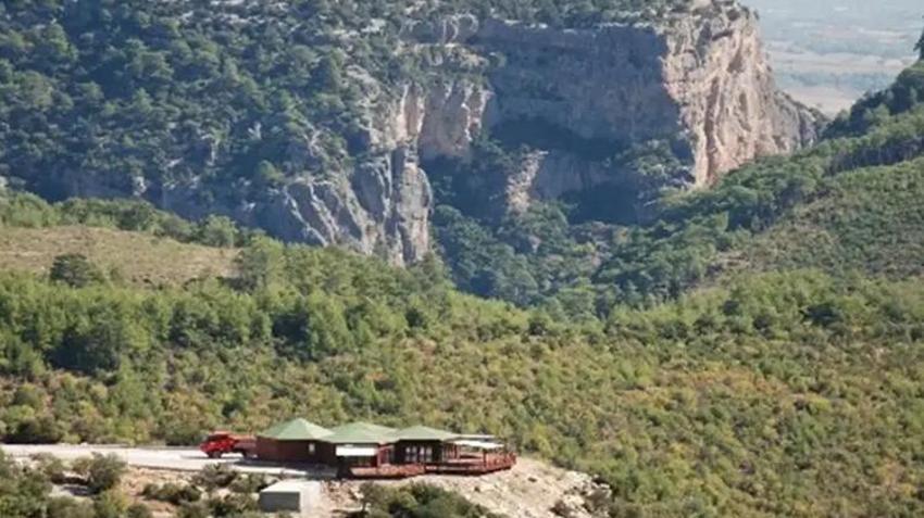 Adana'nın eşsiz güzelliği Kapıkaya Kanyonu doğaseverleri bekliyor