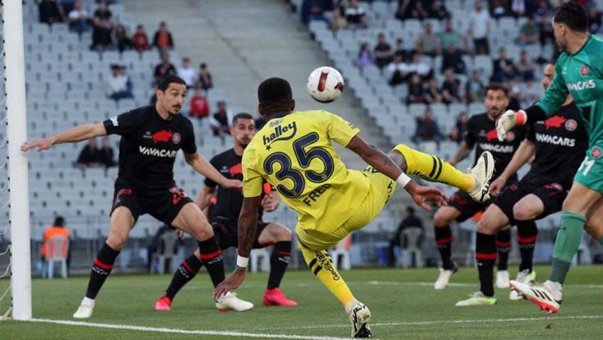 Fatih Karagümrük – Fenerbahçe maçında 3 gol ve 2 kırmızı vardı