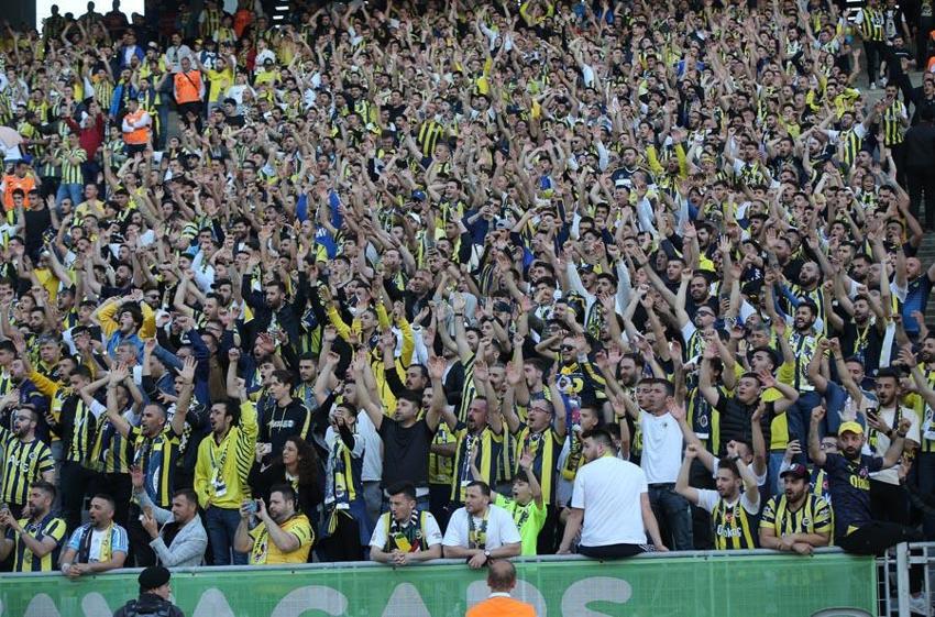 Fatih Karagümrük – Fenerbahçe maçında 3 gol ve 2 kırmızı vardı