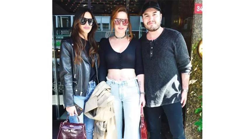 Aslıhan Doğan Turan, Selin İmer ve Mustafa Ceceli’yi gezmeye çıkarttı!