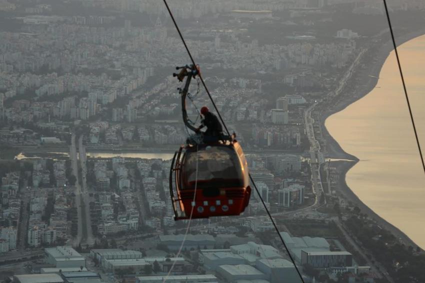 Teleferik'te korku dolu anları kayıt altına alan anne- kız konuştu