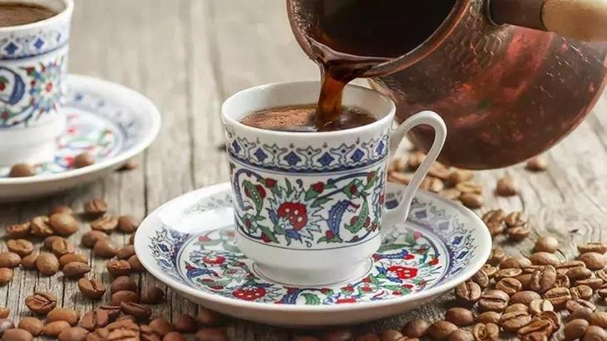 Enerji içeceğini evde hazırlayın - 4 farklı yöntemle vücudun direncini doğal yolla yükseltin