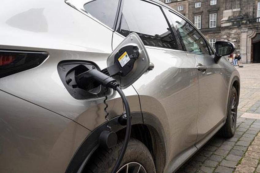 Elektrikli arabalarda talep patlaması yaşandı! 150 TL'ye 350 km menzil! İşte piyasada en çok talep gören modeller