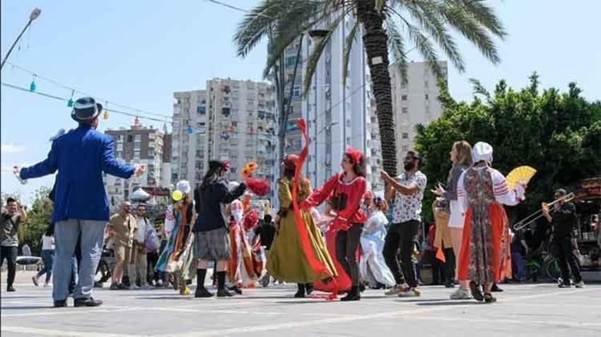 Konserler, sergiler, söyleşilerle binlerce misafiri ağırlayacak! Portakal Çiçeği Karnavalı programı belli oldu