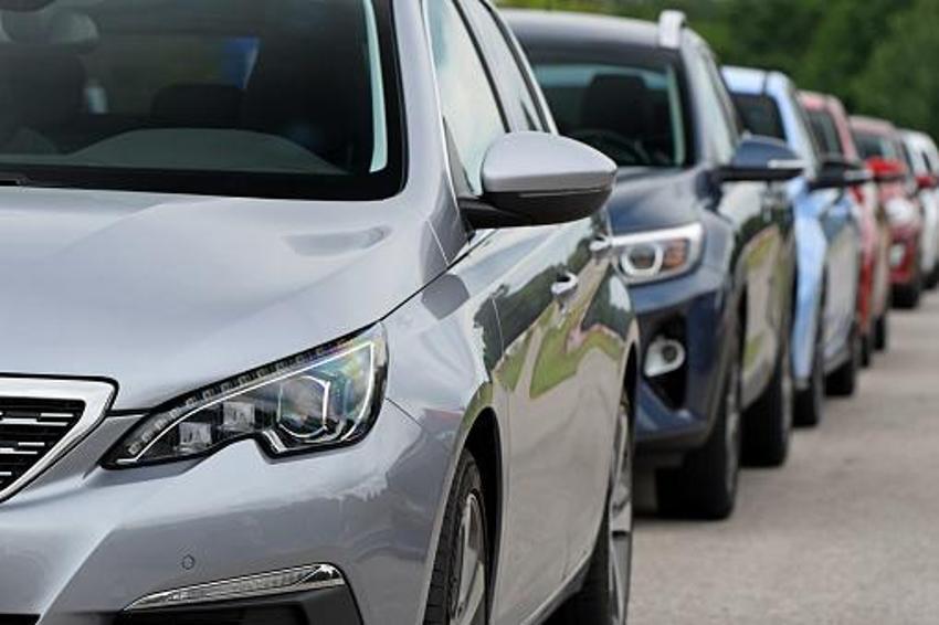 İkinci el araba piyasasında sürpriz gelişme! Fiyatlarda değişim gerçekleşti