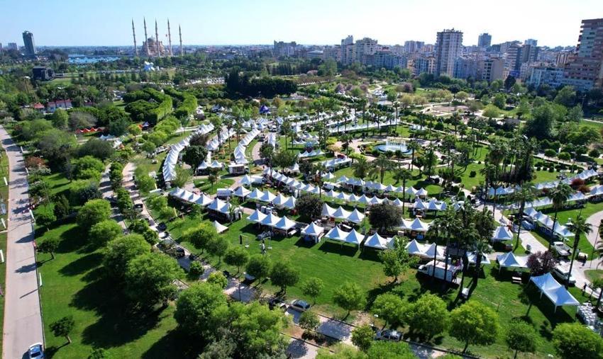 Venedik değil, Adana! Yerli yabancı turistler akın etti