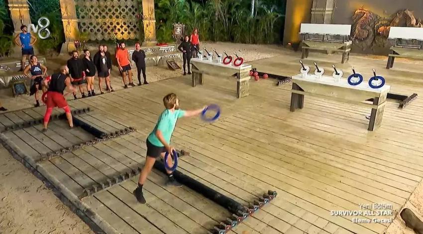 Survivor'da birleşme öncesi şok veda: Final düellosunda kaybetti, adaya veda etti