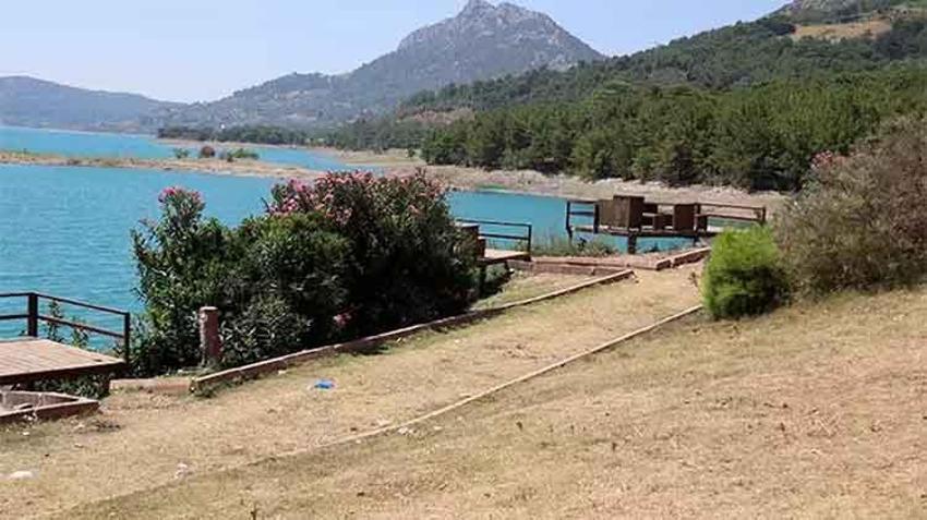 Adana'da cennetten bir köşe! Doğa ile iç içe zaman geçireceğiniz Dağılcak Mesire Alanı görülmeye değer