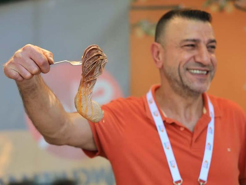 Türkiye'nin ilk ve tek karnavalına Adana'da yoğun ilgi! 4.5 milyar TL katkı sunacak