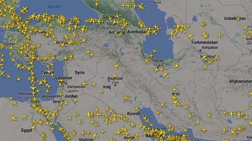 İsrail'den İran'a misilleme saldırı! Dünyaya ilan ettiler, işte ilk görüntüler