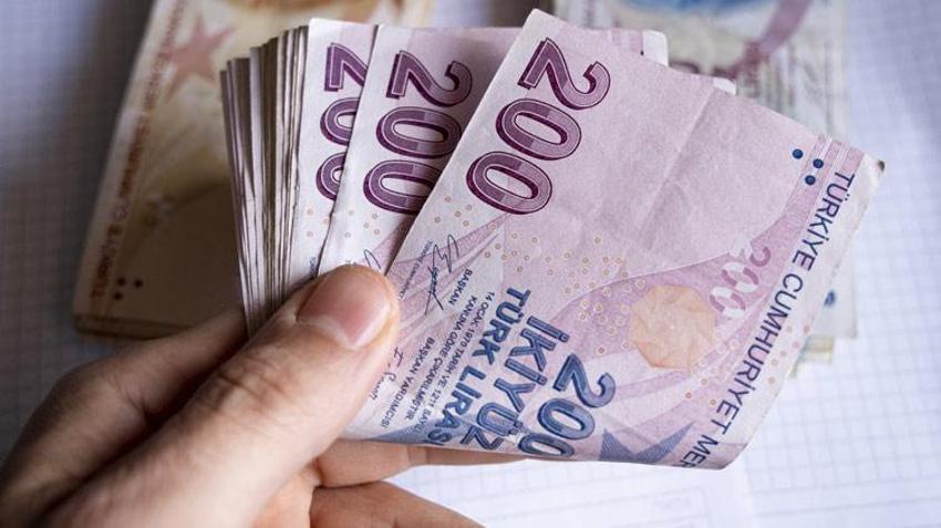 Bankaların faiz yarışı kızıştı! 100 bin liranın aylık getirisi rekor kırdı!