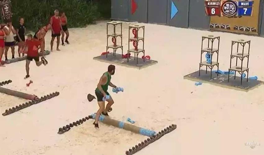 Yasmin Erbil sevgilisine kavuştu! Survivor'dan elenen Yiğit Poyraz’la paylaşım geldi