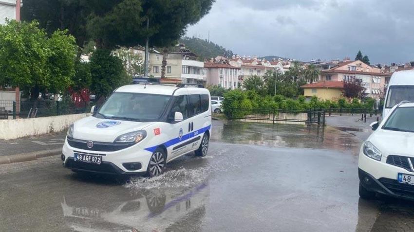 Meteoroloji'den peş peşe uyarılar geldi: Kuvvetli fırtına ve gök gürültülü sağanak yağış!