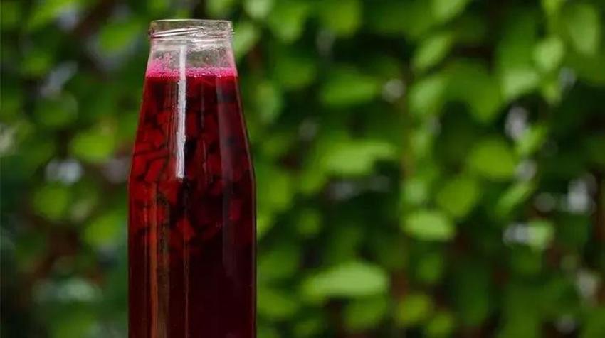 Yanlış biliyormuşuz! Fazlası reflü, azı sinirli yapıyor - Bir bardak içince ne sinir ne stres kalıyor