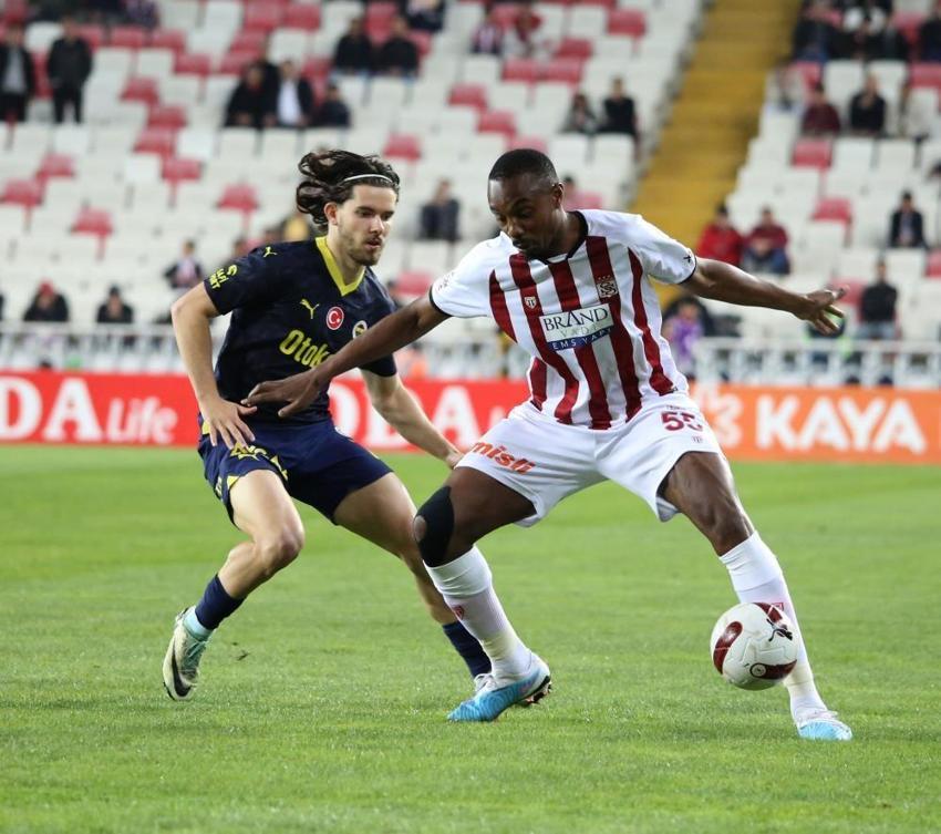 Fenerbahçe'nin şampiyonluğu gitti! İsmail Kartal veda ediyor: Yazık, iflas etti