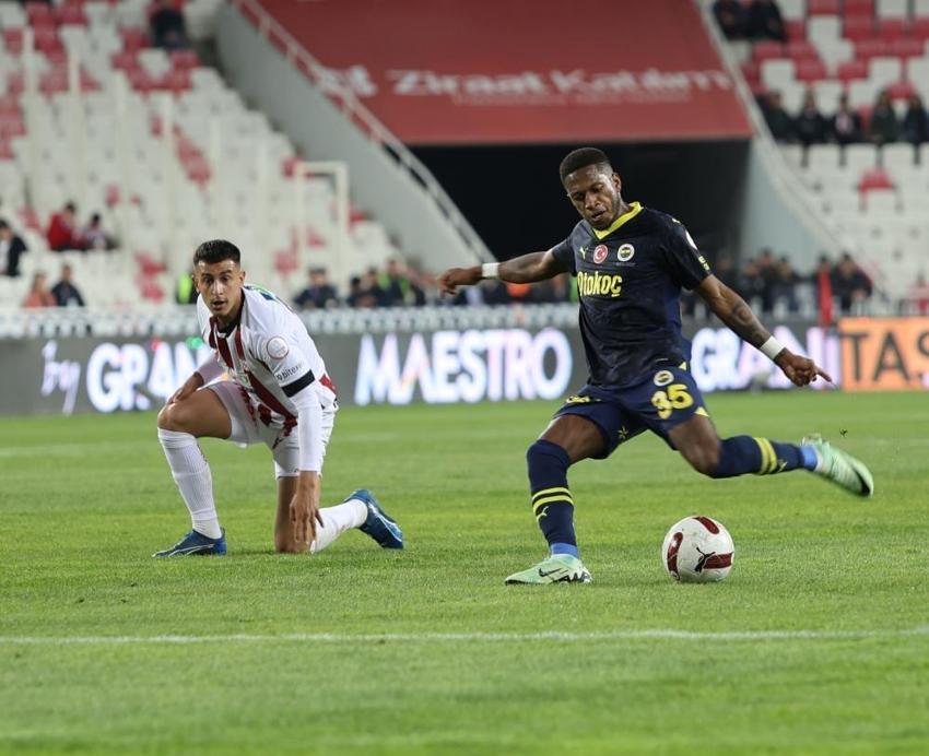 Fenerbahçe'nin şampiyonluğu gitti! İsmail Kartal veda ediyor: Yazık, iflas etti
