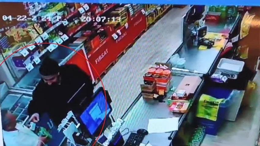 Markette kasiyerle tartıştı duruma müdahale eden müşteriyi bıçakladı