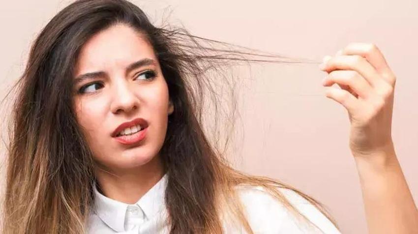 Her bir saç telini halat gibi sağlam yapıyor - 1 saat saç köklerinde bekletin: 15 günde kafadaki saçları çoğaltıyor